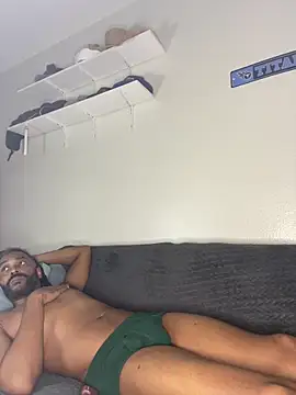 Snapshot of bigdinca chatting on October 12, 2025, 10:36 am bigdinca online show from October 12, 2025, 10:36 am