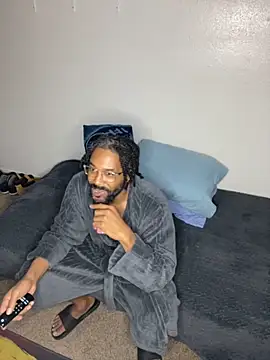 Snapshot of bigdinca chatting on October 19, 2025, 10:49 am bigdinca online show from October 19, 2025, 10:49 am