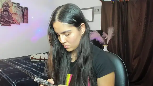 Snapshot of alisa_jhons1 chatting on October 8, 2025, 1:03 am alisa jhons1 online show from October 8, 2025, 1:03 am