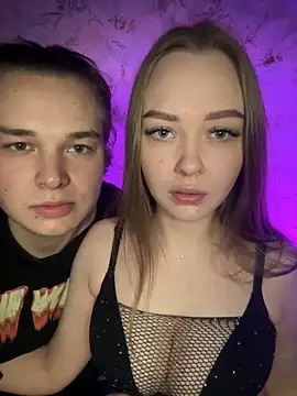 Family-Mm1 online show from February 7, 2026, 8:34 pm