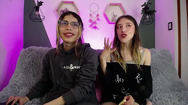 BRIAR AND BLAIR online show from February 7, 2025, 2:04 pm