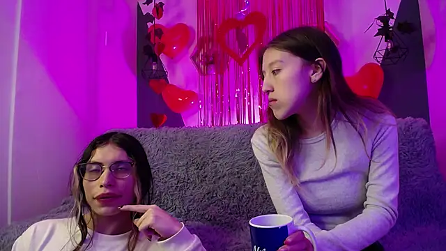 BRIAR AND BLAIR online show from February 18, 2025, 2:16 pm