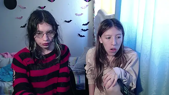 BRIAR AND BLAIR online show from September 20, 2025, 3:57 pm