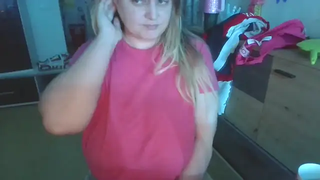 Snapshot of Meliss_Official9 chatting on April 10, 2026, 9:41 pm Meliss Official9 online show from April 10, 2026, 9:41 pm