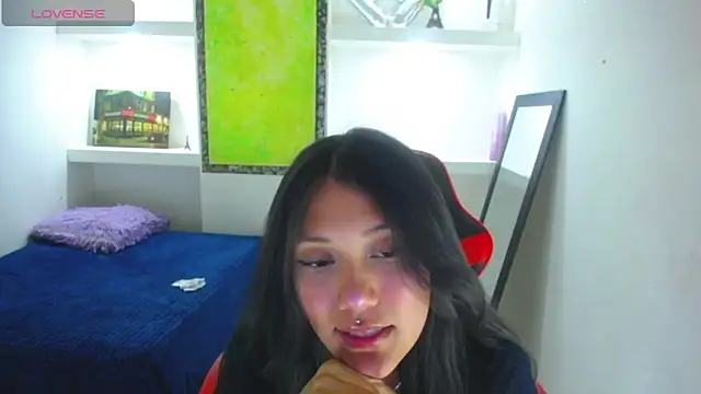 Catalehia Milk online show from December 28, 2024, 9:08 pm
