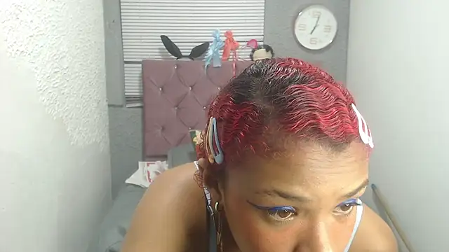 vainillaplaypussy online show from December 21, 2024, 7:45 am