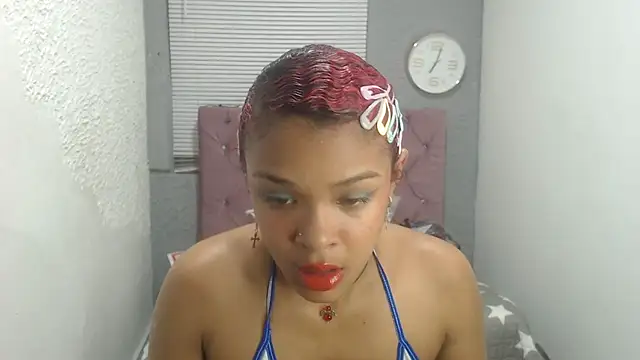 vainillaplaypussy online show from January 18, 2025, 12:13 am