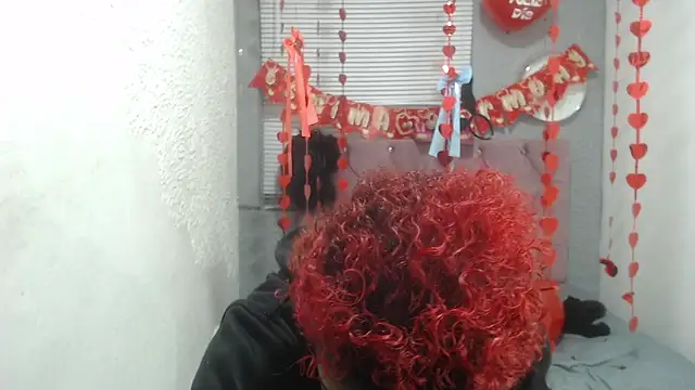 vainillaplaypussy online show from February 15, 2025, 1:05 pm