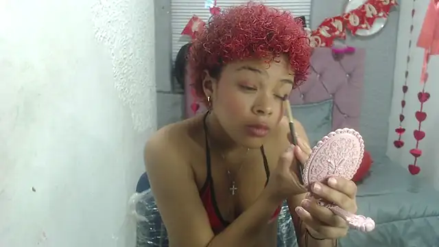 vainillaplaypussy online show from March 6, 2025, 12:19 pm