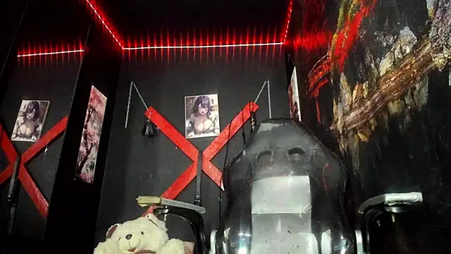 Snapshot of dark_doll5 chatting on October 2, 2025, 5:14 am dark doll5 online show from October 2, 2025, 5:14 am