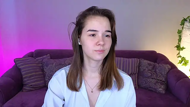 LindaRobertz online show from January 25, 2025, 6:12 am