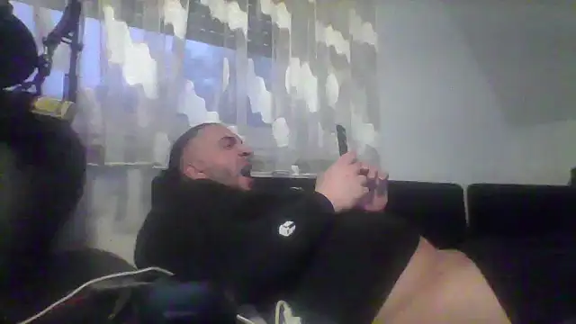NewyorkDimi online show from January 5, 2025, 7:07 am