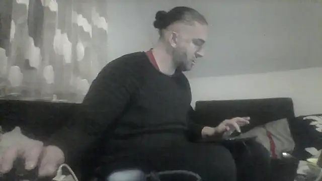 NewyorkDimi online show from February 1, 2025, 4:24 am
