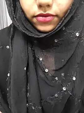 Alia-07 online show from September 10, 2025, 4:56 am