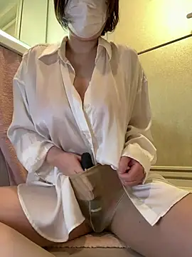 Yukimi- online show from March 17, 2026, 8:45 pm