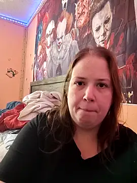 023Longandjuicy online show from December 4, 2025, 5:32 pm