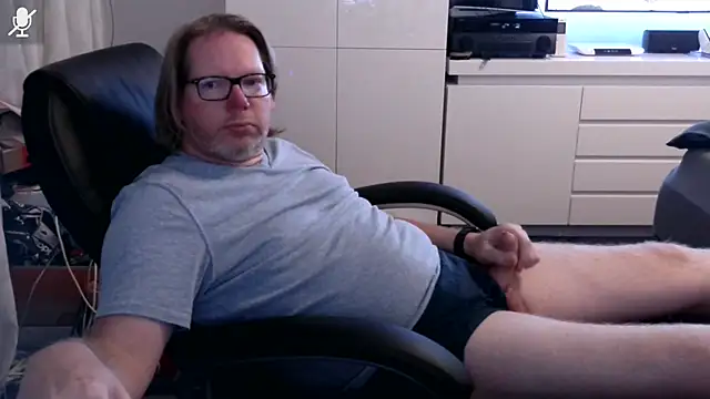 Snapshot of VSteph chatting on September 19, 2025, 12:34 am VSteph online show from September 19, 2025, 12:34 am