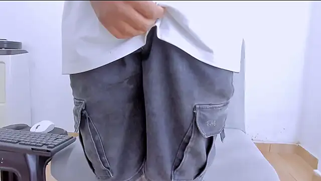 Snapshot of jack_crawfortt chatting on October 22, 2025, 6:07 pm jack crawfortt online show from October 22, 2025, 6:07 pm