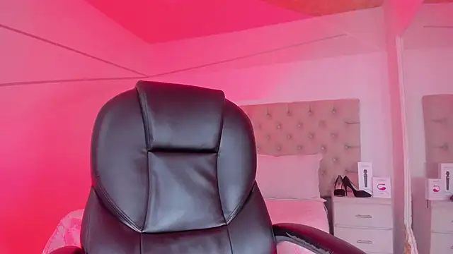 PandoraRider online show from December 27, 2024, 1:18 pm