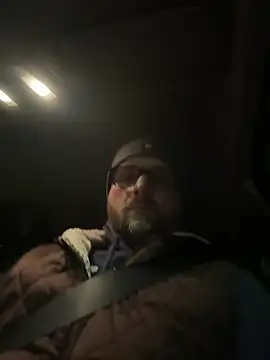 Snapshot of Perry_devot chatting on December 23, 2024, 5:22 pm Perry devot online show from December 23, 2024, 5:22 pm