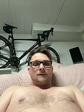 Snapshot of Perry_devot chatting on January 2, 2025, 9:07 pm Perry devot online show from January 2, 2025, 9:07 pm