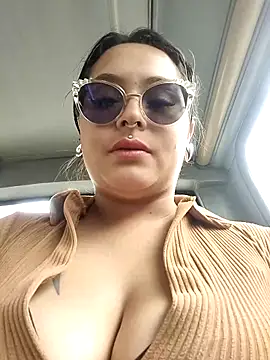 ambar 07 online show from March 5, 2025, 7:38 pm