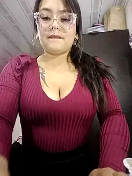 ambar 07 online show from March 11, 2025, 7:03 pm