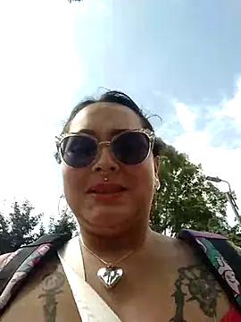 ambar 07 online show from March 21, 2025, 2:51 pm