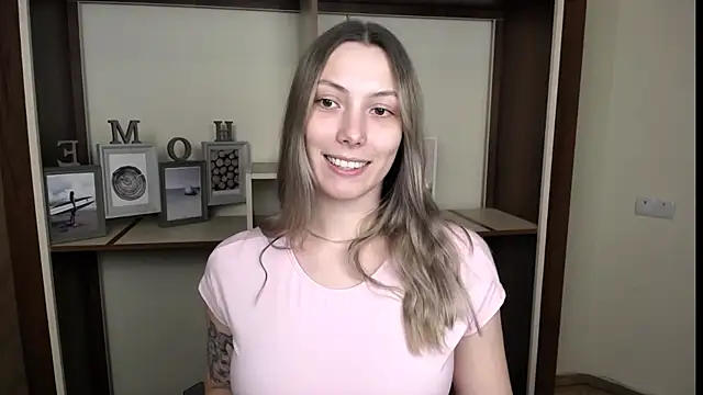 VanessaMay  online show from March 3, 2026, 5:41 pm