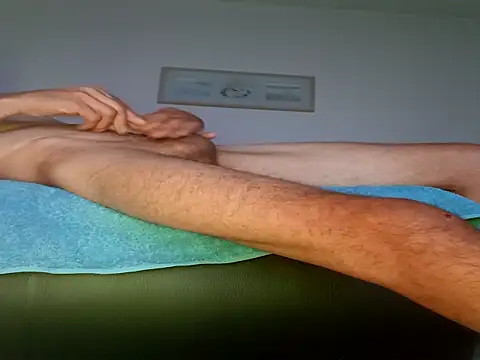 Snapshot of boysexy350 chatting on September 29, 2025, 3:11 am boysexy350 online show from September 29, 2025, 3:11 am