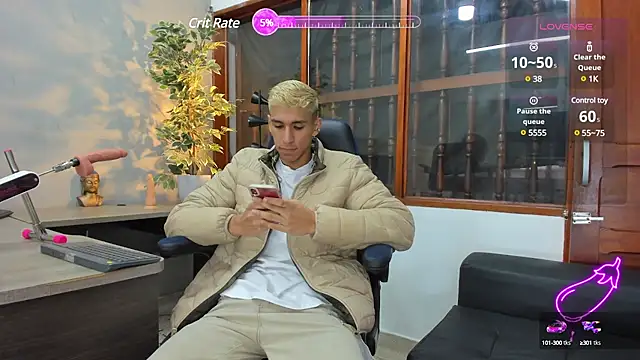 Snapshot of kieran_derek chatting on January 4, 2025, 7:23 pm kieran derek online show from January 4, 2025, 7:23 pm