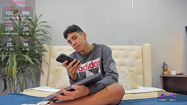 kieran derek online show from October 8, 2025, 3:26 am