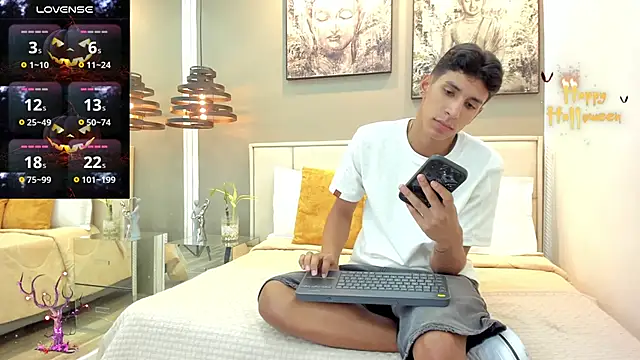 kieran derek online show from October 25, 2025, 3:25 am