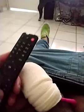 Snapshot of 6MataGarcia chatting on March 3, 2025, 4:35 pm 6MataGarcia online show from March 3, 2025, 4:35 pm