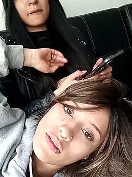 Snapshot of Gabby_and_Alice chatting on February 19, 2025, 6:43 pm Gabby and Alice online show from February 19, 2025, 6:43 pm