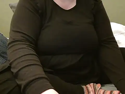 Snapshot of MarthaBriest chatting on January 27, 2025, 3:28 pm MarthaBriest online show from January 27, 2025, 3:28 pm