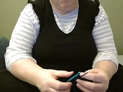 Snapshot of MarthaBriest chatting on January 29, 2025, 10:37 am MarthaBriest online show from January 29, 2025, 10:37 am