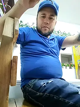 Snapshot of very2_sexy chatting on September 29, 2025, 4:17 am very2 sexy online show from September 29, 2025, 4:17 am