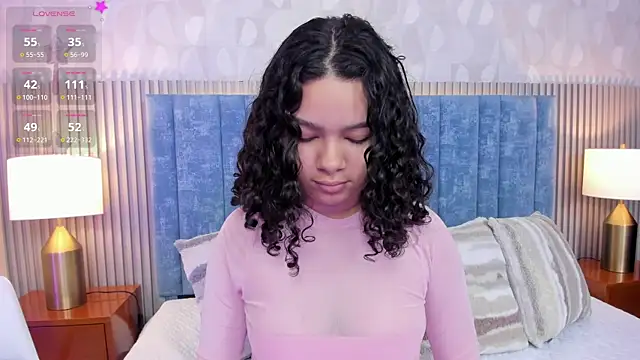 Snapshot of pretty_sunlight_ chatting on November 23, 2025, 1:38 am pretty sunlight online show from November 23, 2025, 1:38 am