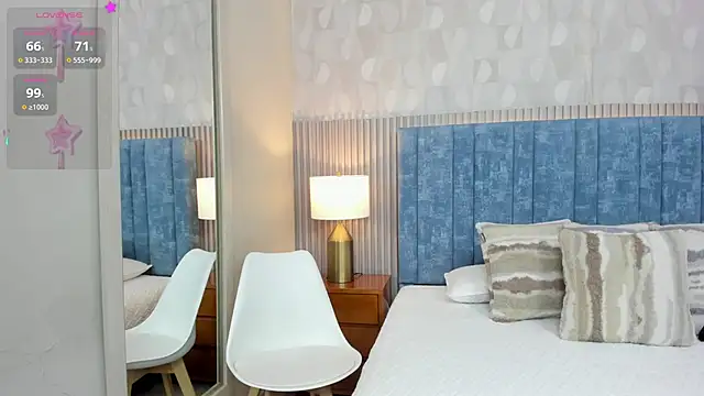 Snapshot of pretty_sunlight_ chatting on December 14, 2025, 1:22 am pretty sunlight online show from December 14, 2025, 1:22 am