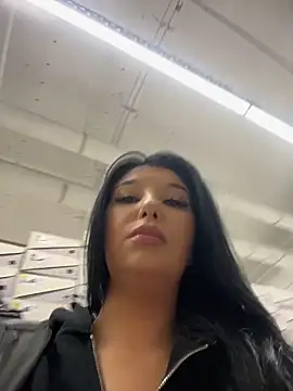 Tisha Busty online show from April 23, 2026, 1:24 pm