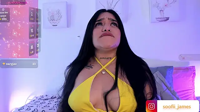 Snapshot of Sofi-James chatting on January 2, 2025, 7:12 am Sofi-James online show from January 2, 2025, 7:12 am