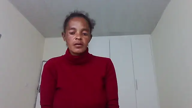 sweets 80 online show from November 12, 2025, 2:50 pm