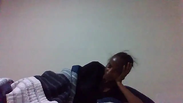 Snapshot of sweets_80 chatting on June 13, 2026, 11:13 pm sweets 80 online show from June 13, 2026, 11:13 pm