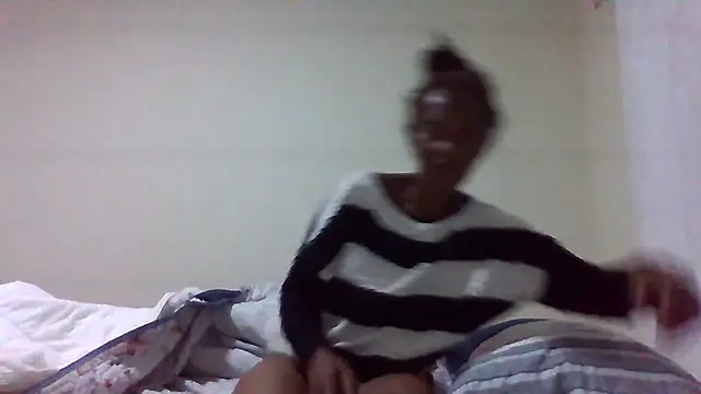 Snapshot of sweets_80 chatting on July 5, 2026, 2:40 am sweets 80 online show from July 5, 2026, 2:40 am
