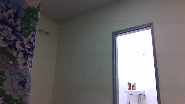 Snapshot of sweets_80 chatting on July 24, 2026, 3:48 am sweets 80 online show from July 24, 2026, 3:48 am