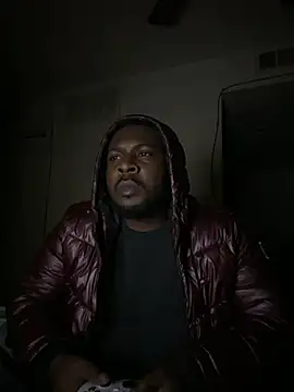 TheOfficialTwanDaDon online show from December 11, 2024, 7:31 am