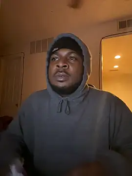 TheOfficialTwanDaDon online show from December 31, 2024, 3:01 am