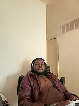 TheOfficialTwanDaDon online show from March 9, 2025, 6:11 pm