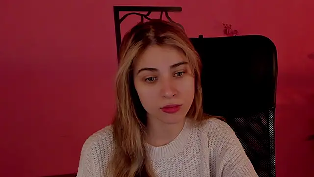 EllieCutes online show from December 21, 2024, 8:50 am